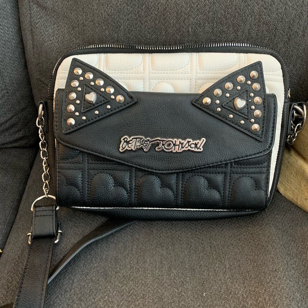 Betsey Johnson  purse